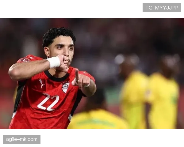 伊萨克前锋再现高光时刻 助力球队取胜展现回暖势头