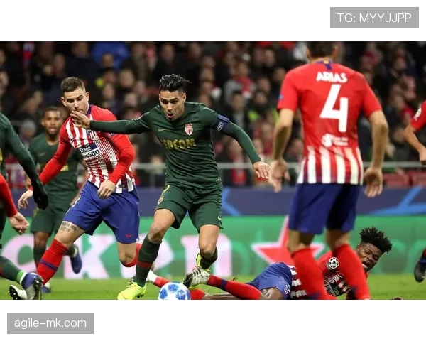 那不勒斯欧冠表现遇到瓶颈，能否突破决定赛季走势变化